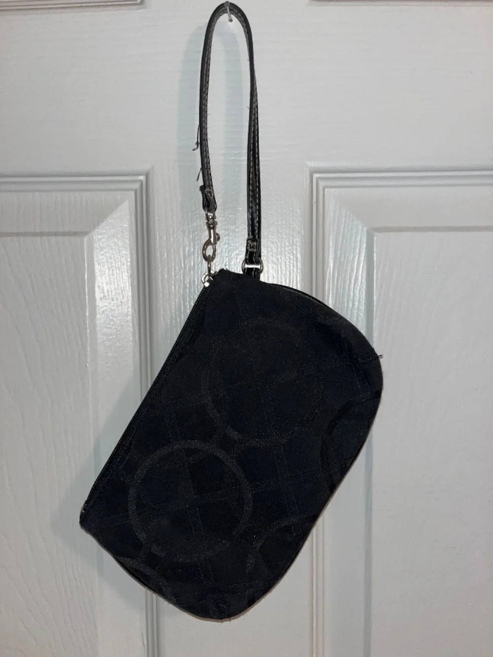Casual Black Wristlet